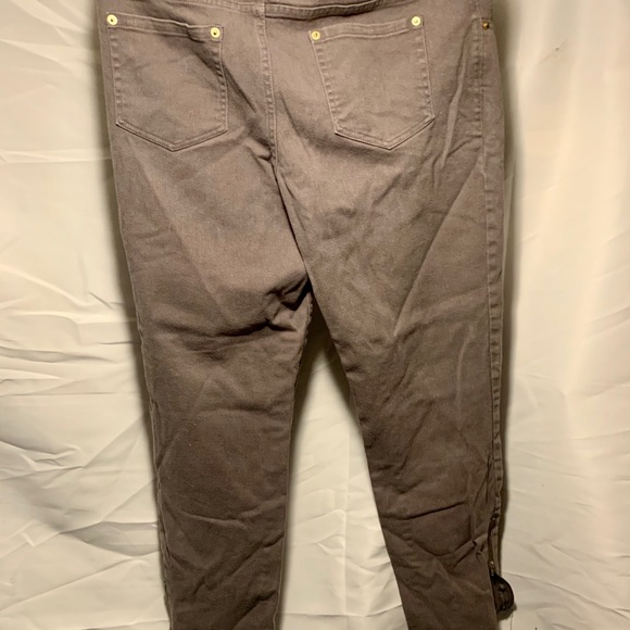 Comfy cotton ”Liz Lange” grey denim zip ankle sz12 - Picture 2 of 5